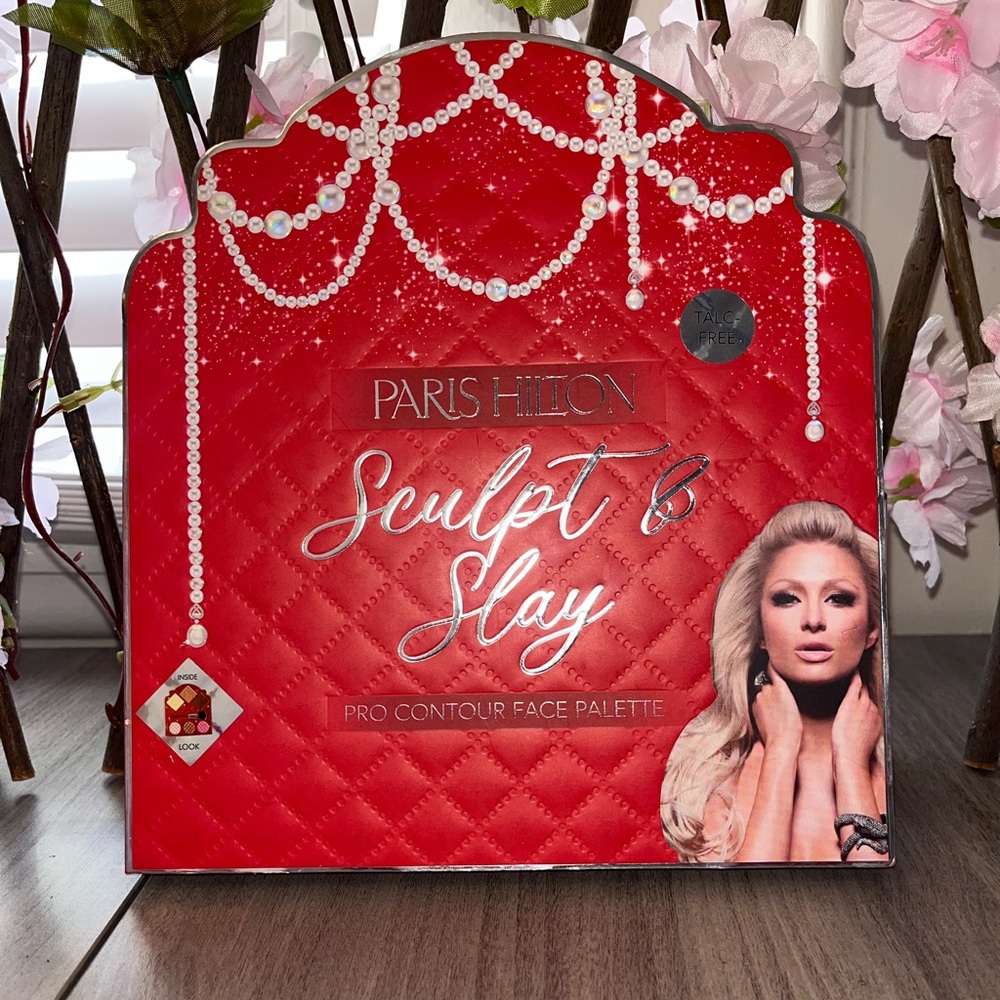 Paris Hilton Sculpt & Slay Face Palette